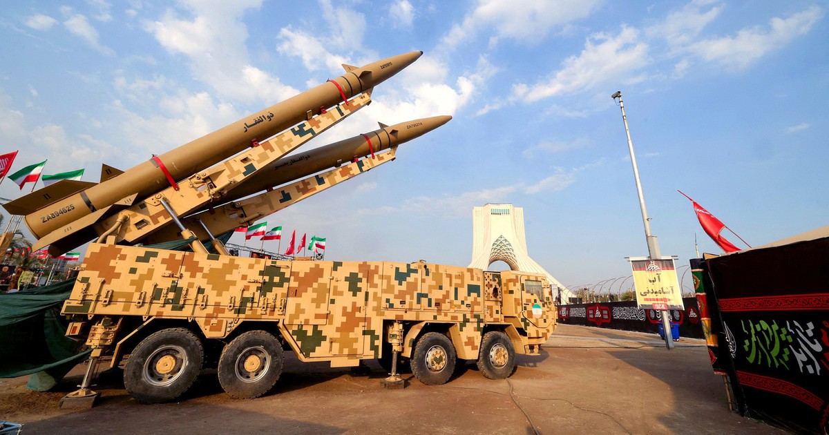 Iran đe dọa dùng ‘cha của các loại tên lửa’ để tấn công kẻ thù