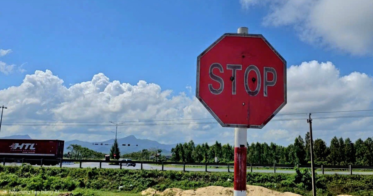 Đường trăm tỉ ở Quảng Trị vẫn chưa thể thông vì nhà đầu tư BOT đòi bù tiền