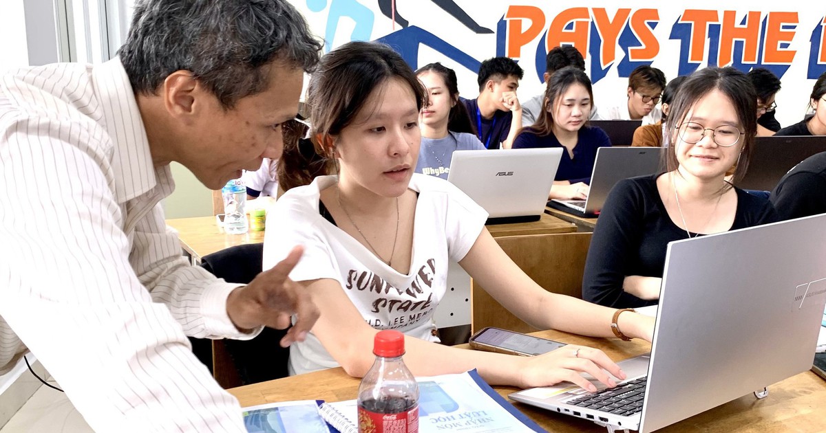 Đại học ‘săn’ giảng viên, đua tăng lương, có nơi 85 triệu đồng/tháng