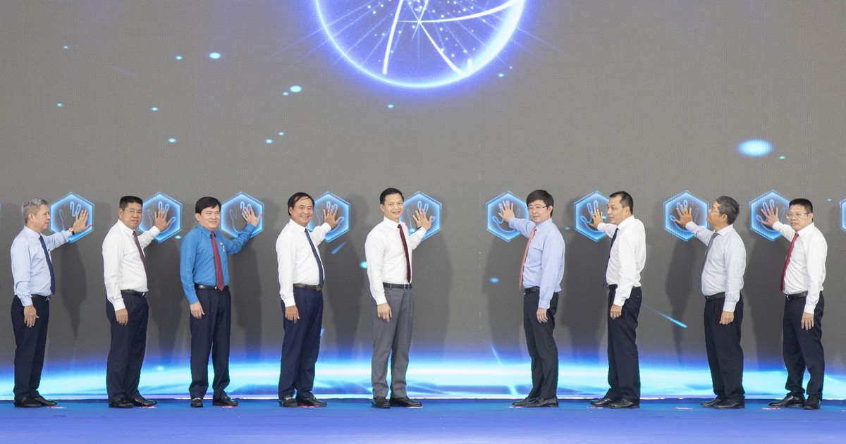 Khởi công nhà máy nhiệt điện LNG Quảng Trạch II hơn 40.000 tỉ đồng
