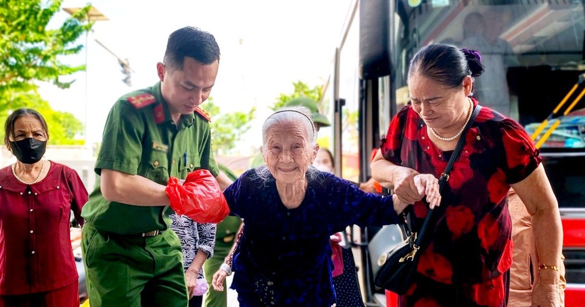 Hà Tĩnh tổ chức thu nhận mẫu ADN thân nhân liệt sĩ đợt 2