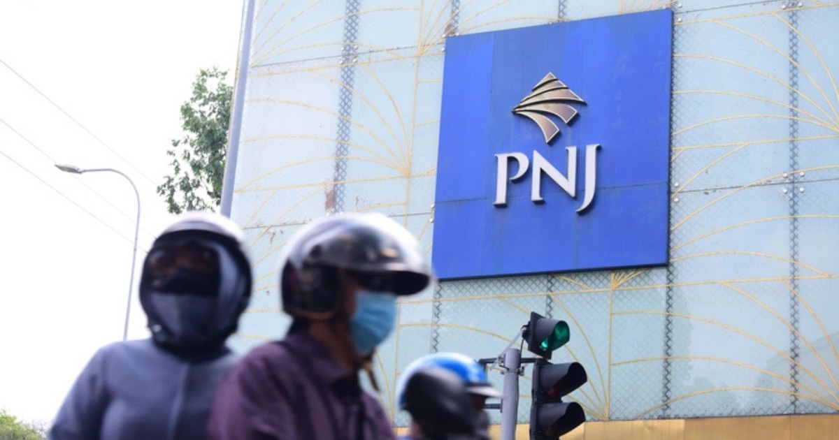 Cổ phiếu PNJ tím lịm trước thềm đại hội bất thường