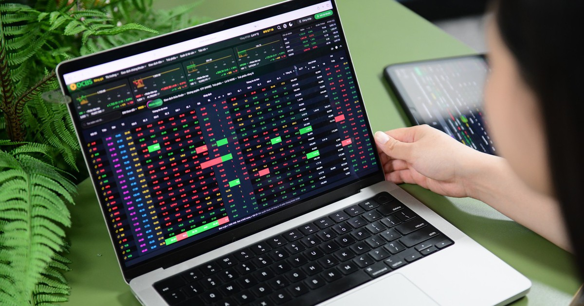 Chứng khoán 21-10: Lực cầu bắt đáy xuất hiện, xu hướng VN-Index sắp đảo chiều?