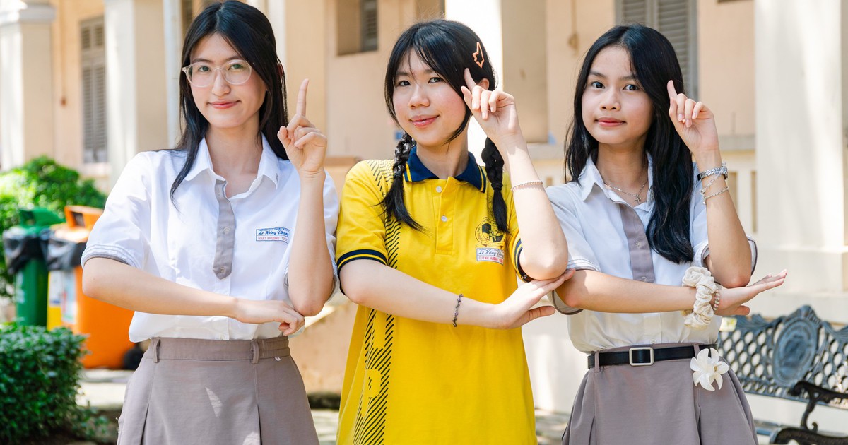 Tranh biện về thi bắt buộc môn tiếng Anh, ba nữ sinh chuyên Lê Hồng Phong vô địch Trường Teen 2026
