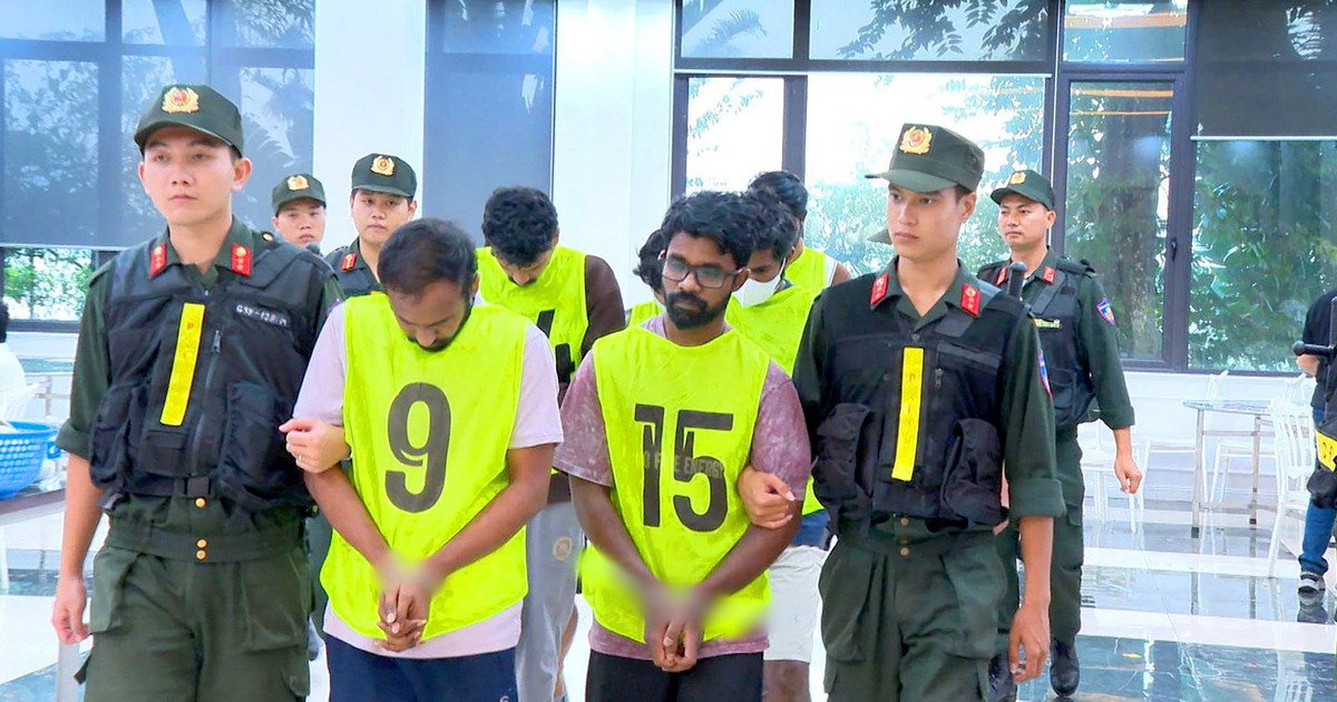 Vietnam Police Arrest 118 Suspects in Global Online Scam Ring