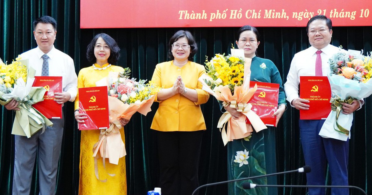 Thành ủy TP.HCM điều động, chỉ định nhiều cán bộ lãnh đạo phường