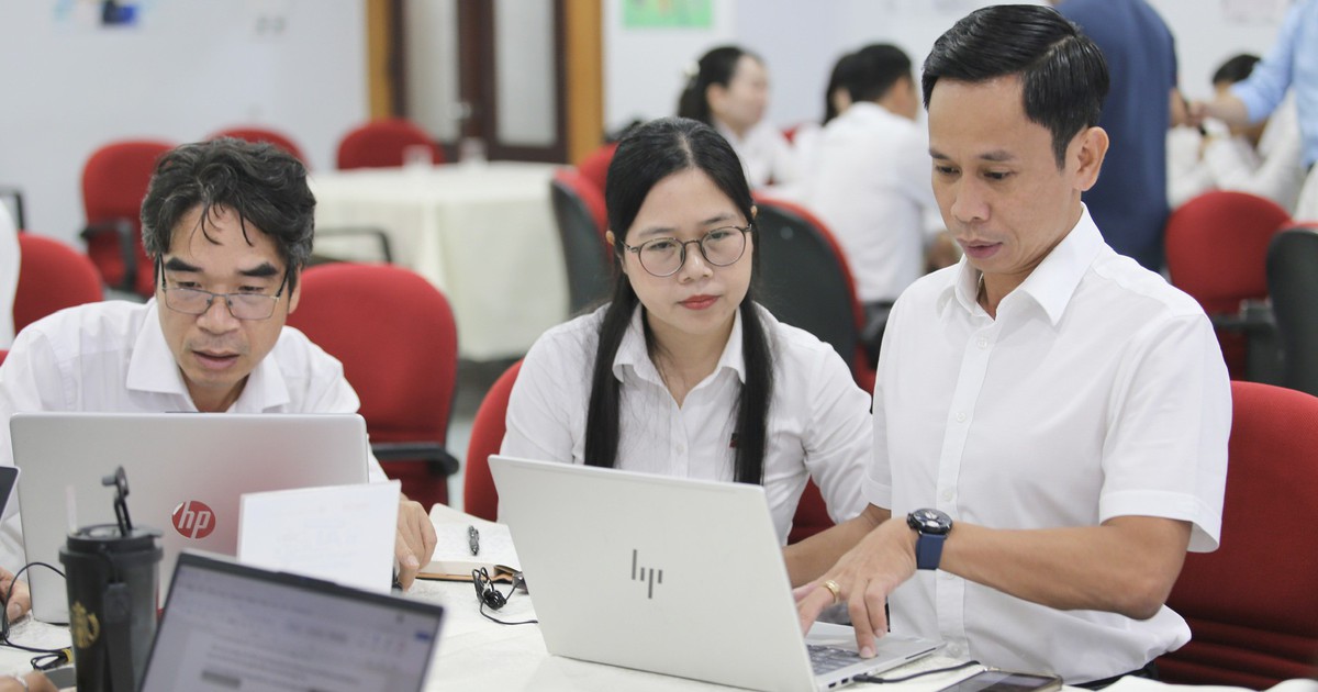 Cán bộ Agribank học ứng dụng AI trong truyền thông số tại Báo Tuổi Trẻ