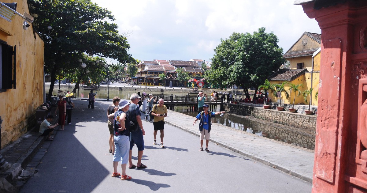 Hội An vắng khách: Phó chủ tịch Hiệp hội Du lịch Đà Nẵng nói 'làm gì để khách quay lại lần thứ hai'