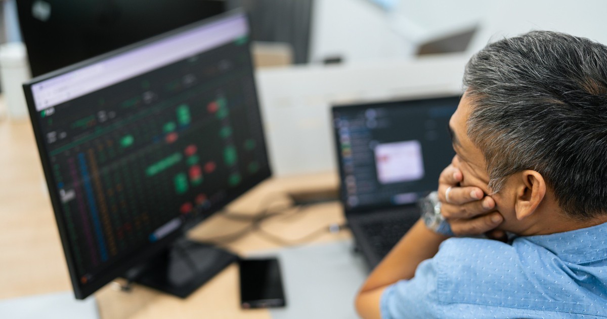 Đọc nhanh 23-10: Nasdaq giảm mạnh nhất 4 tháng vì AI, Đạm Phú Mỹ vào diện thanh tra