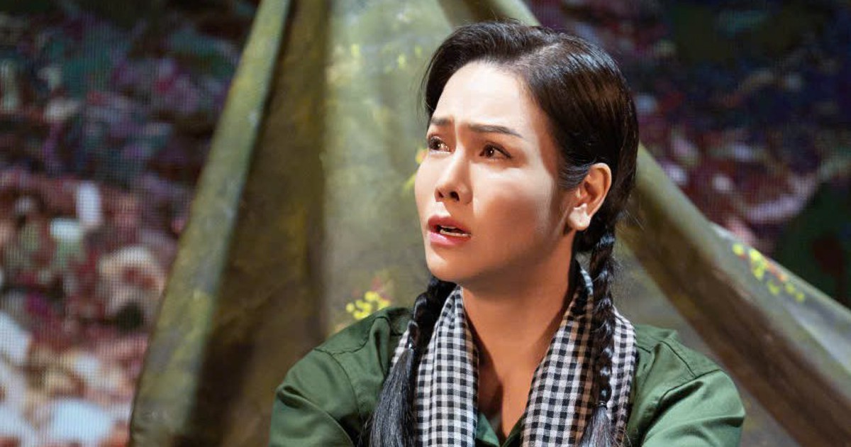 Với Cuốn truyện bị đốt, Nhật Kim Anh nhận huy chương vàng