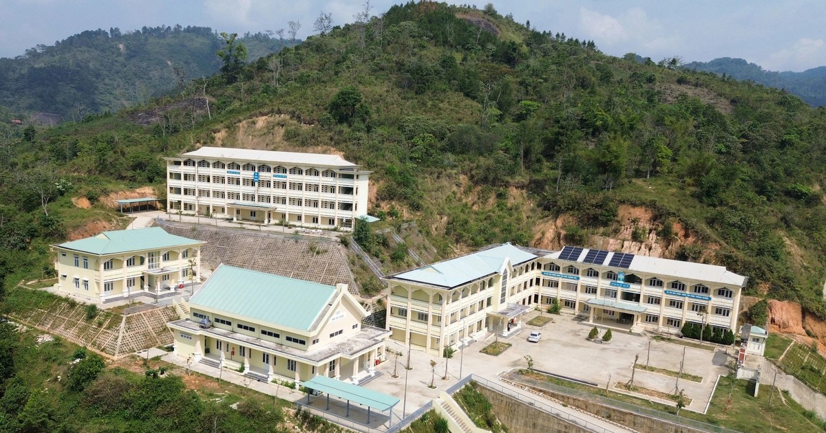 Đà Nẵng có trường điểm lẻ cách trụ sở chính tới 30km, 11 trường có quy mô trên 100 lớp