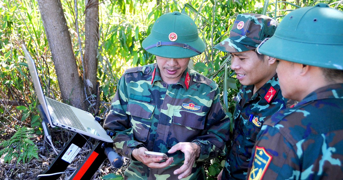 Chính ủy Bộ Chỉ huy quân sự TP Đà Nẵng: 'Thận trọng xác minh thông tin 200 bộ hài cốt trong rừng keo'