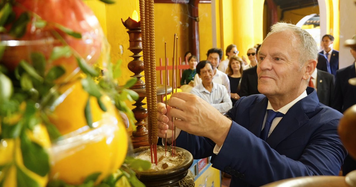 Thủ tướng Ba Lan thăm phố cổ Hội An
