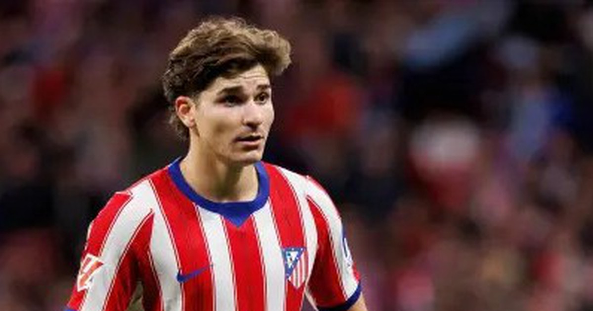 Julian Alvarez hối hận khi quay lưng với Atletico Madrid