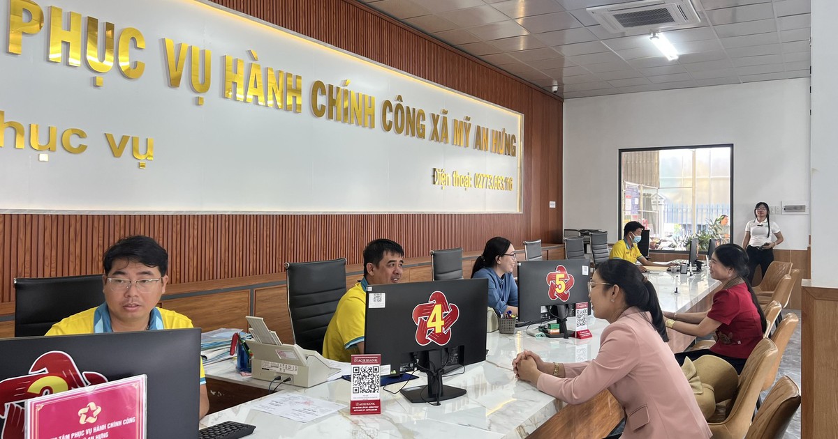 Chủ tịch Đồng Tháp: Chấm dứt tình trạng làm việc cầm chừng, xử lý hồ sơ lòng vòng gây trì trệ