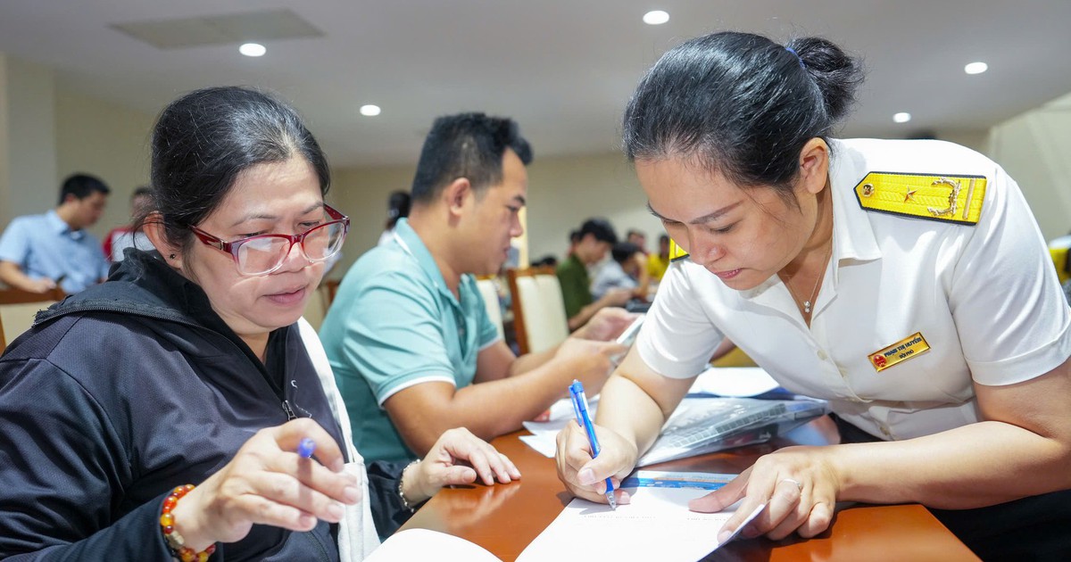 Đề xuất: Chưa tạm hoãn xuất cảnh với người bị mạo danh, giảm mức phạt để "làm sạch" nhanh mã số thuế
