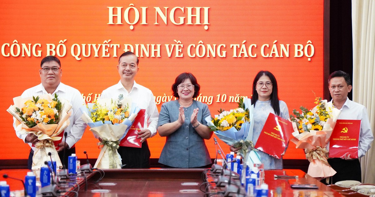 Thành ủy TP.HCM điều động 4 cán bộ về Ban Nghiên cứu phát triển