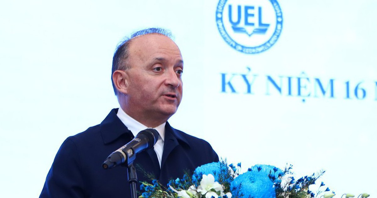 UEL hợp tác với đại học hàng đầu về luật ở Pháp để đào tạo thạc sĩ luật