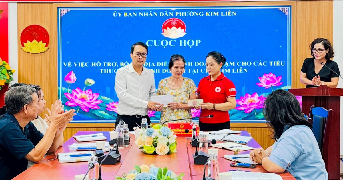 Đóng cửa chợ Kim Liên mà không bố trí chợ tạm, phường cam kết gì?