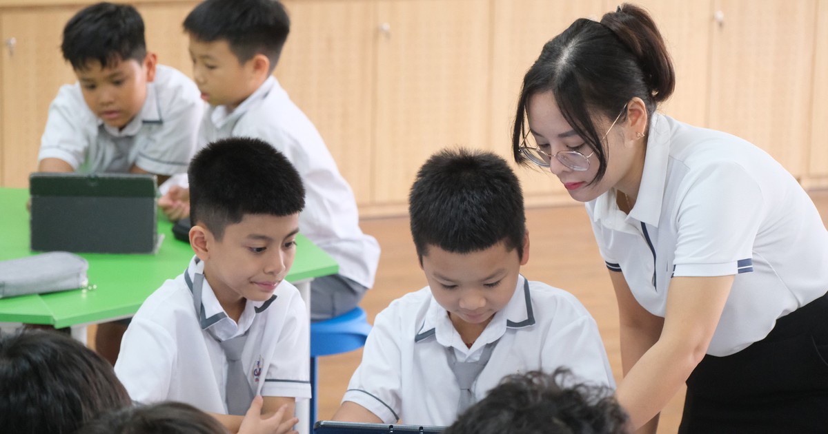 Bộ GD-ĐT: Nghiêm cấm trường học thu tiền hoạt động giáo dục tăng cường