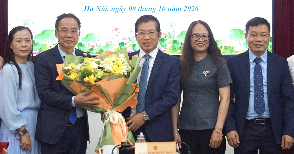 Ông Lưu Đình Phúc làm Cục trưởng Cục Xuất bản và Thư viện, ông Lê Quang Tự Do làm Cục trưởng Cục Báo chí