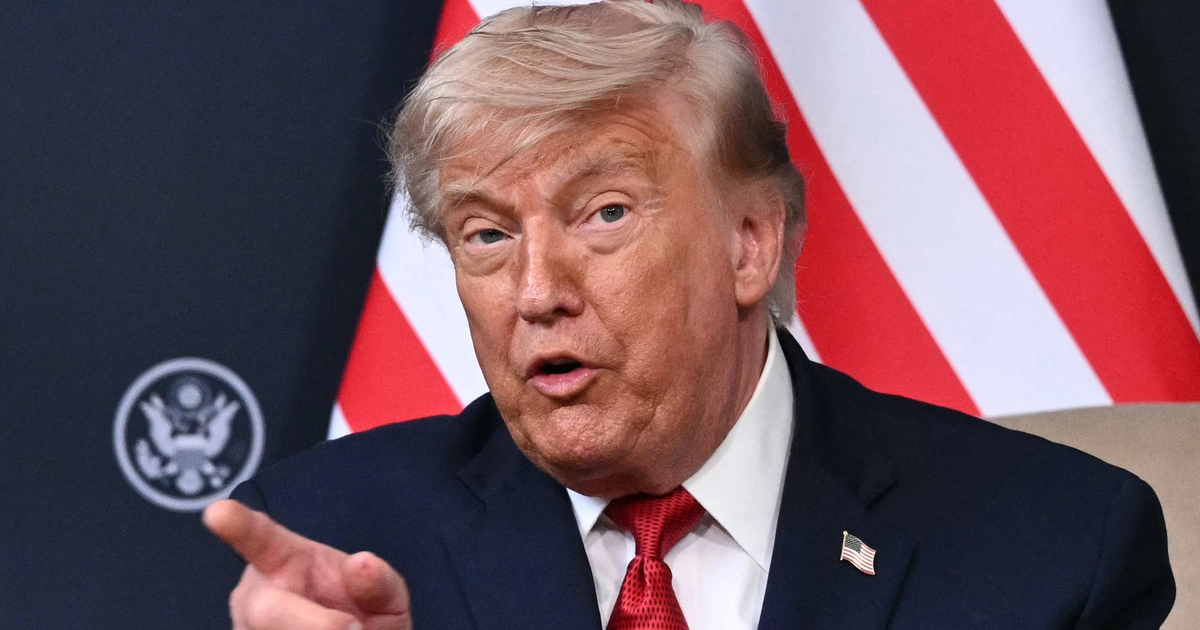 Ông Trump đe dọa quay lại ném bom nếu Iran hành xử ‘không đúng mực’