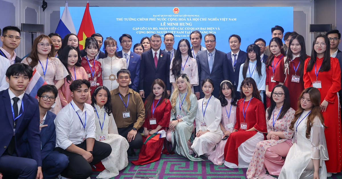 Thủ tướng mong doanh nhân người Việt tại Nga trở thành cầu nối cho hai nền kinh tế
