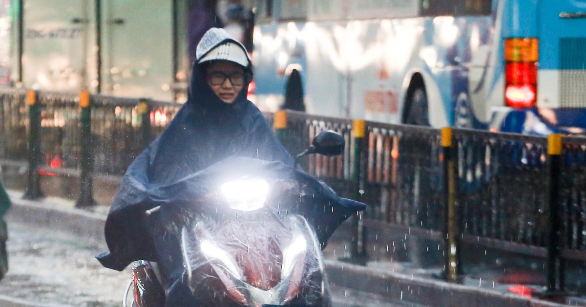 Thời tiết hôm nay 18-6: Nam Bộ ngày nắng, chiều tối mưa to
