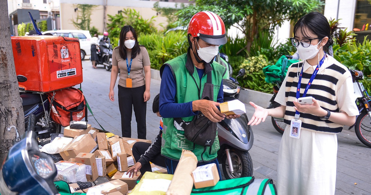 Định danh bưu kiện: Doanh nghiệp ủng hộ nhưng lo phát sinh thêm thủ tục