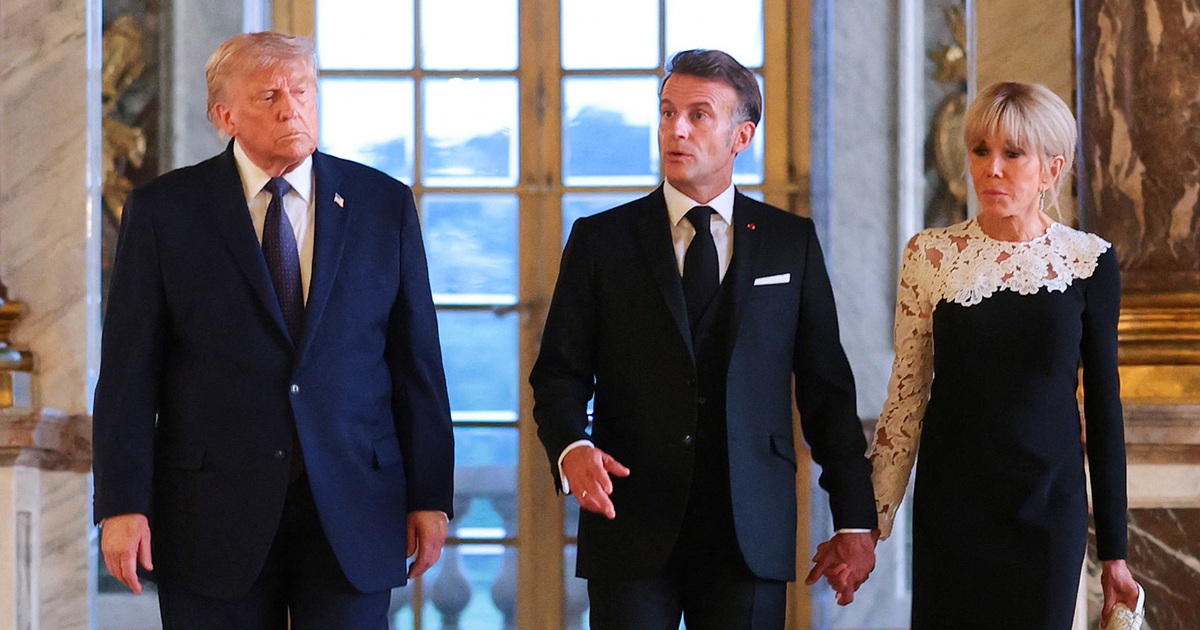 Ông Macron dẫn ông Trump thăm Cung điện Versailles, tiếp đãi thực đơn toàn đặc sản