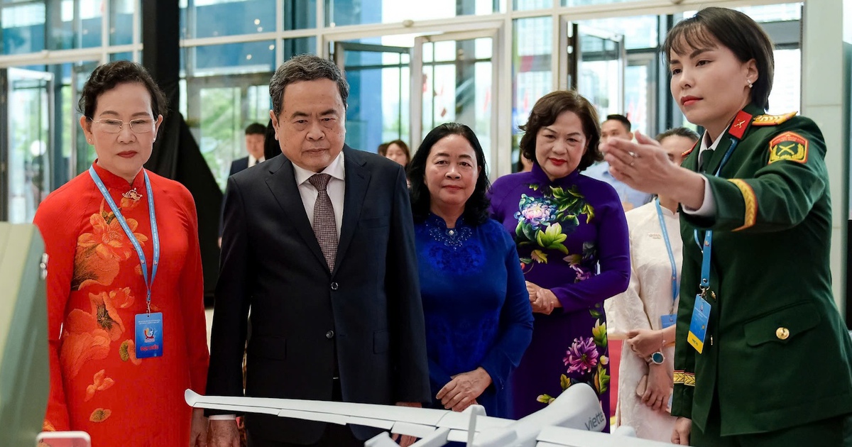 Chủ tịch Quốc hội và các lãnh đạo Đảng, Nhà nước dự Đại hội đại biểu Phụ nữ toàn quốc