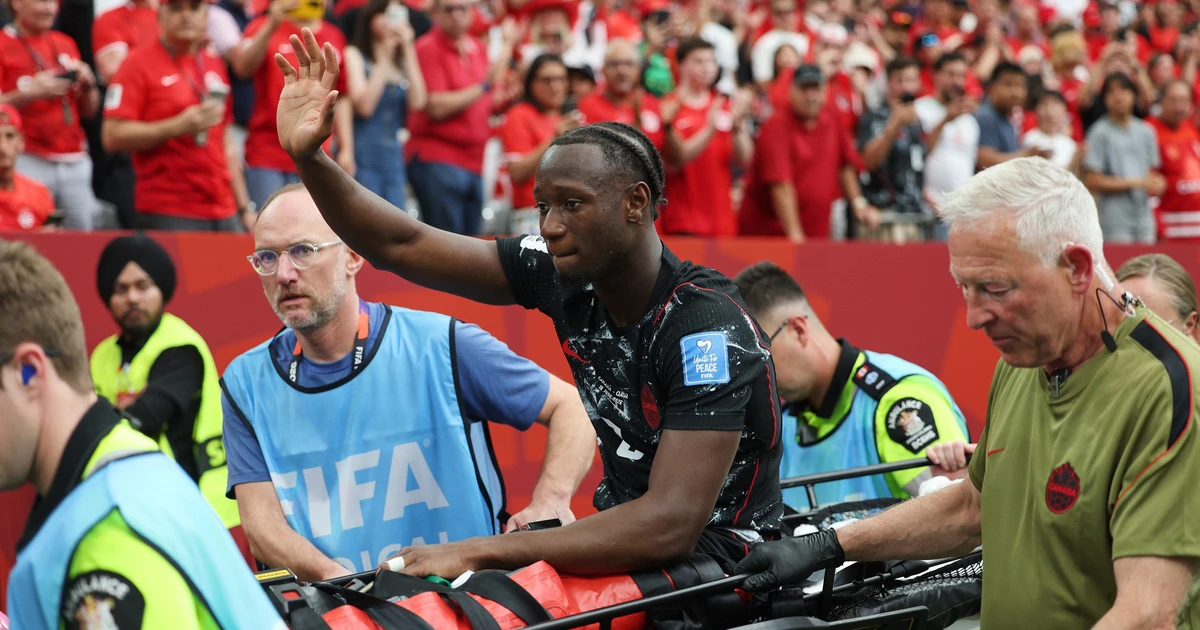 Truyền hình World Cup 2026 không phát lại chấn thương kinh hoàng của cầu thủ Canada