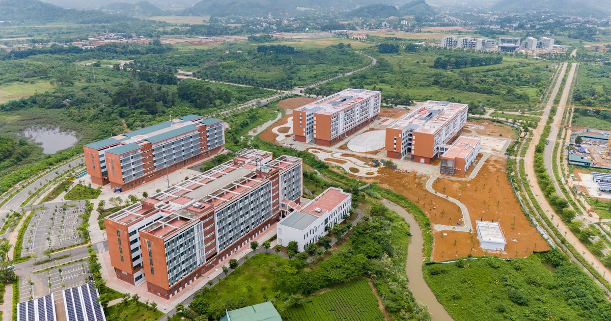 ĐHQGHN đặt mục tiêu đến năm 2030 đào tạo 10.000 chuyên gia bán dẫn