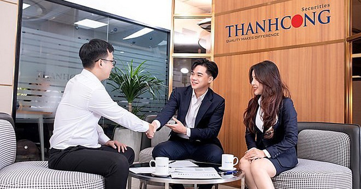 Biến động ở Chứng khoán Thành Công: Toàn bộ hội đồng quản trị xin nghỉ ngay trước đại hội