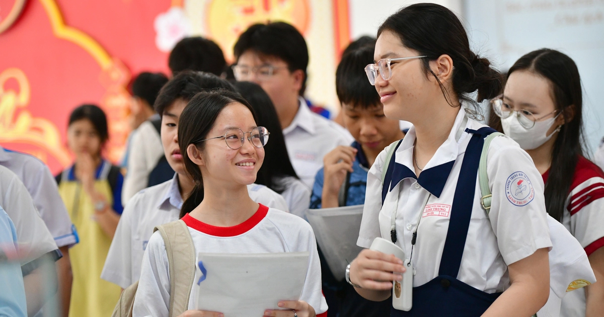 Trường phổ thông Năng khiếu điều chỉnh thời gian nhập học lớp 10