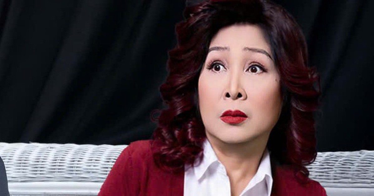Nghệ sĩ Hồng Vân lần đầu tiên đóng kịch Người vợ ma