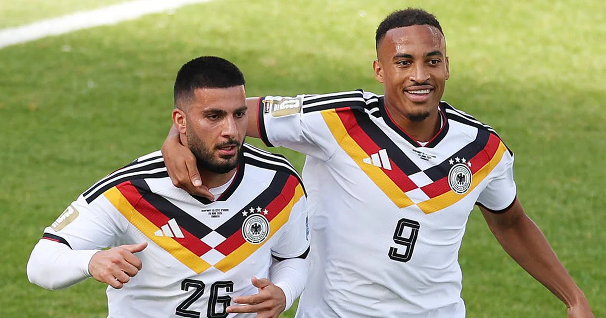 Đức lần đầu vượt qua vòng bảng World Cup sau 12 năm