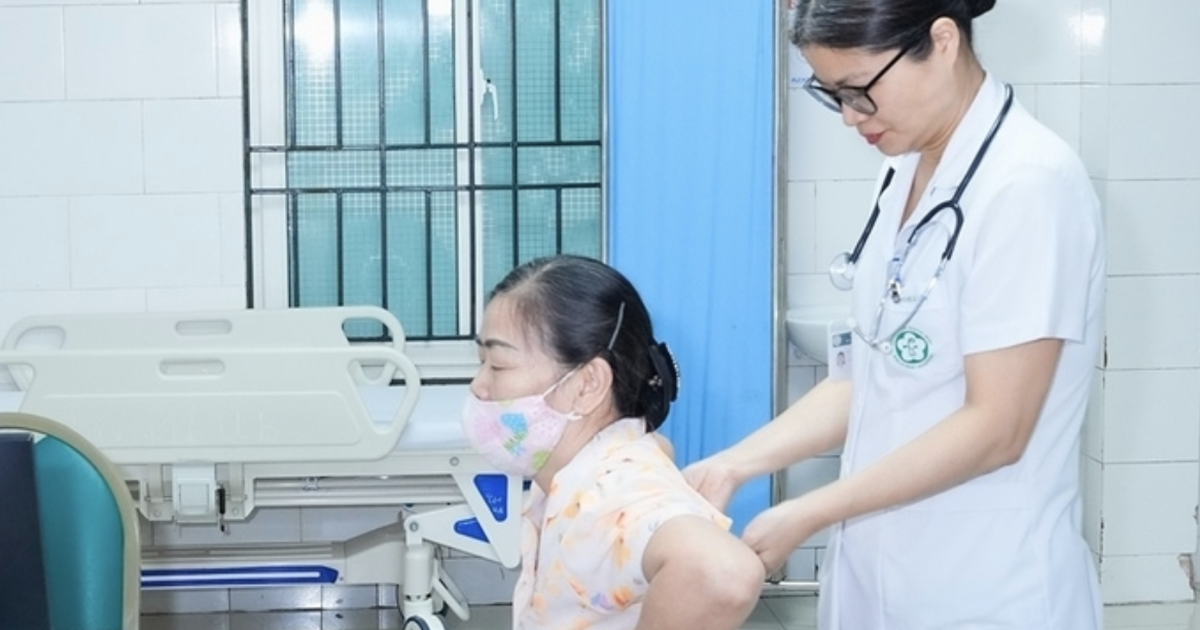 Ung thư phổi ở người không hút thuốc lá, dấu hiệu nào để nhận biết?