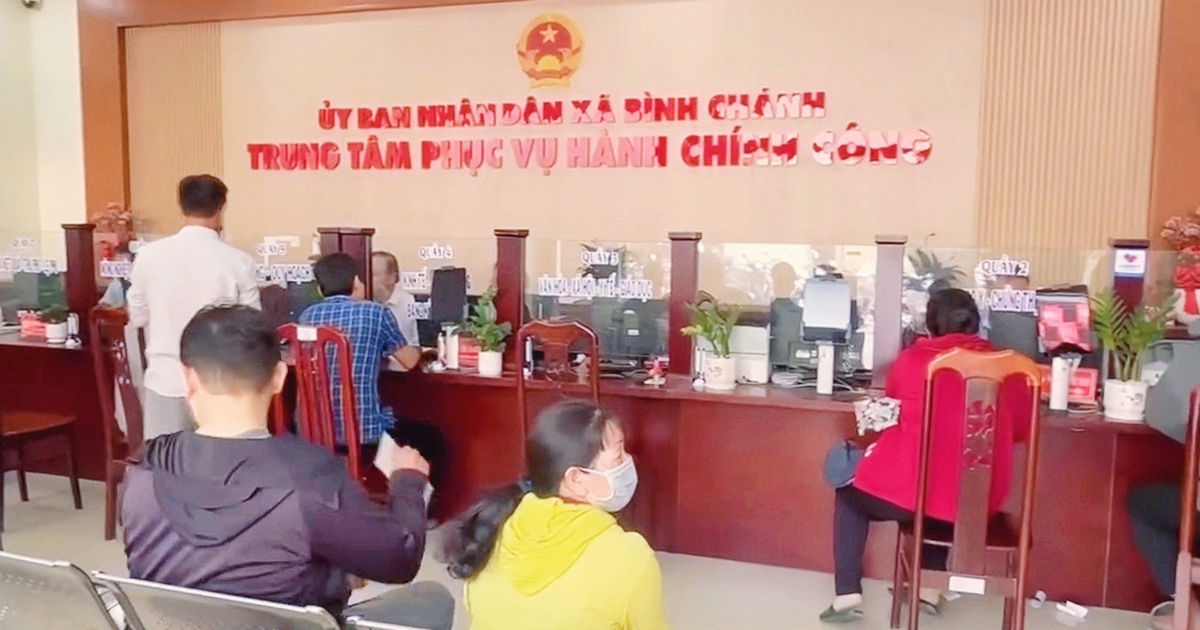 Bình Chánh làm thêm giờ phục vụ người dân, rút ngắn thời gian giải quyết thủ tục hành chính