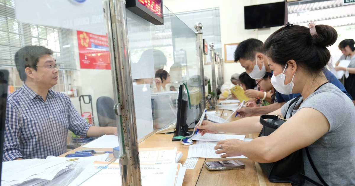 Tin tức sáng 23-6: Đề xuất thay thế cán bộ có mức độ hài lòng thấp tại bộ phận một cửa