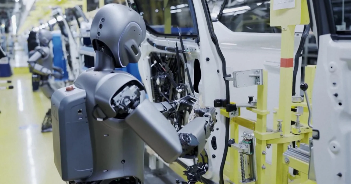Trung Quốc xây siêu nhà máy robot, tính xuất xưởng nửa triệu bộ mỗi năm