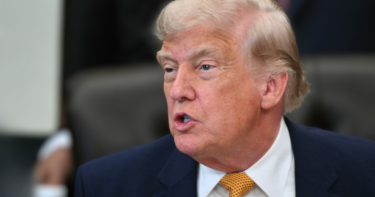 Ông Trump dọa bỏ tù những ai phá hoại hồ phản chiếu ở Washington, đã bắt được 5 người