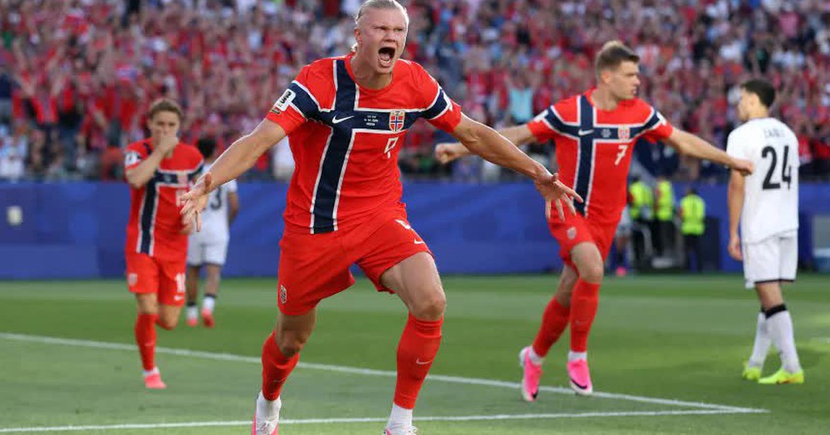 Vì sao nhiều cầu thủ ở World Cup mang giày màu hồng?