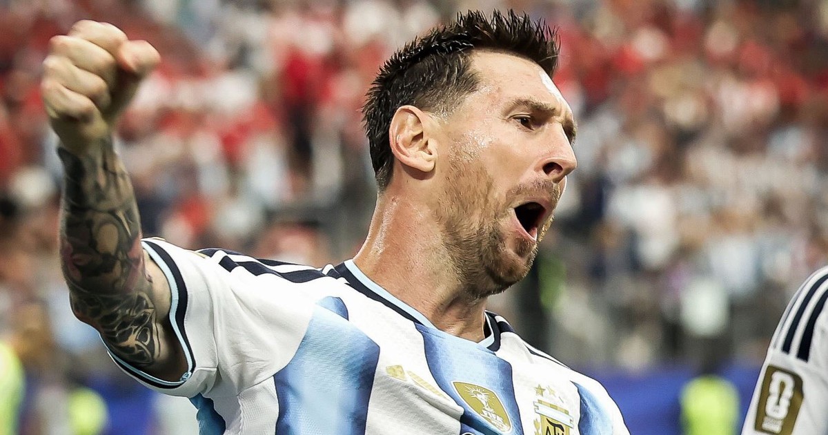 Vì sao bàn thắng tranh cãi của Messi trước tuyển Áo lại hợp lệ?
