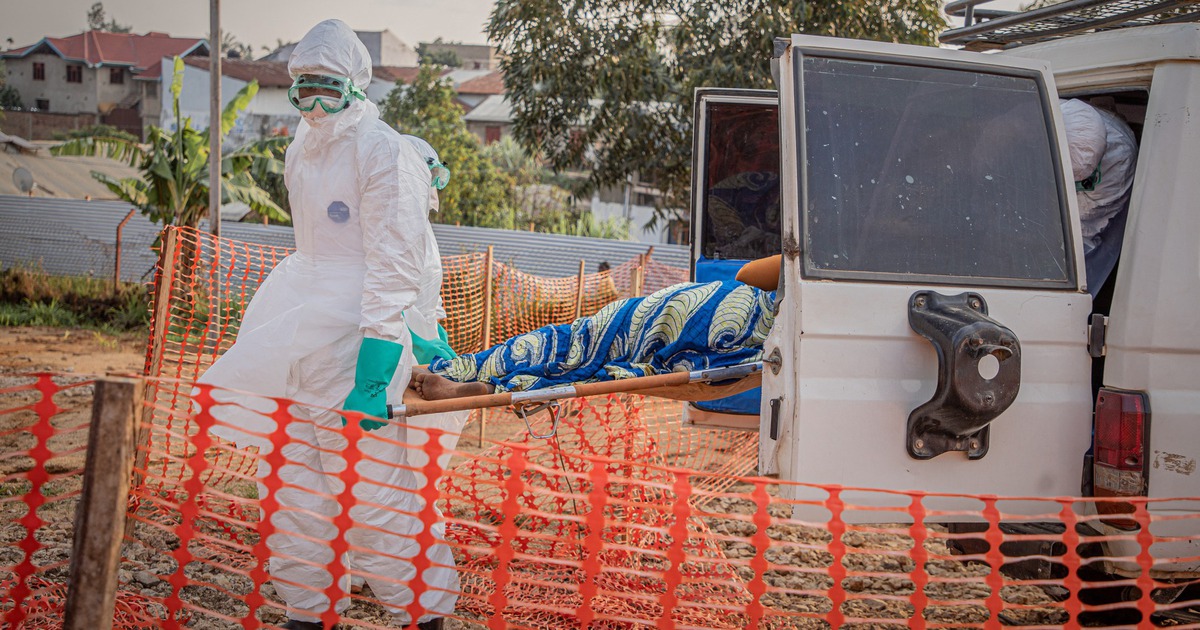 Pháp ghi nhận ca mắc Ebola đầu tiên, là bác sĩ trở về từ Congo