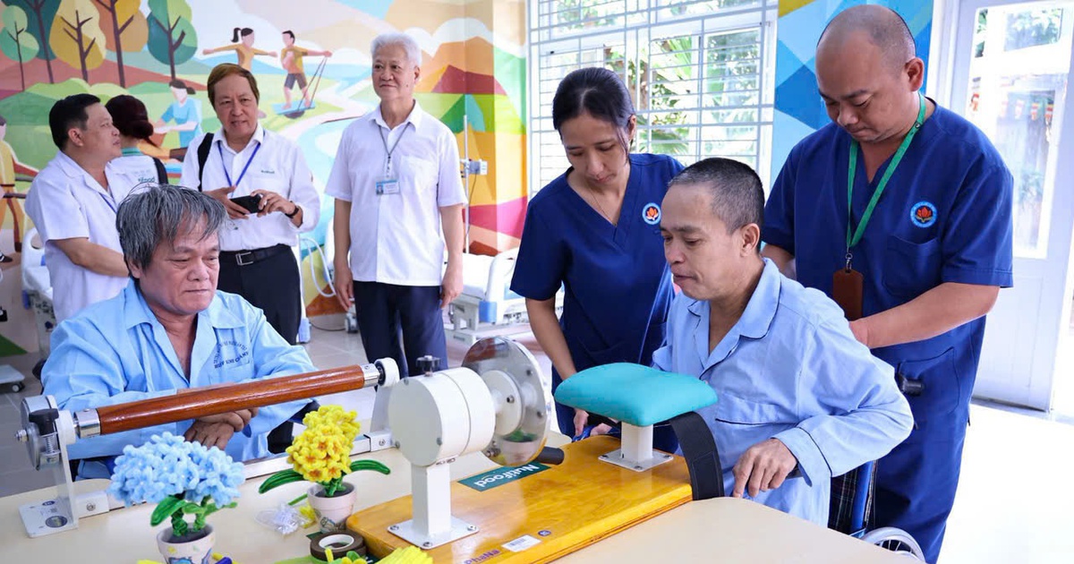 'Không có cơ sở thanh toán bảo hiểm y tế', khám bệnh lưu động cho người yếu thế gặp khó?