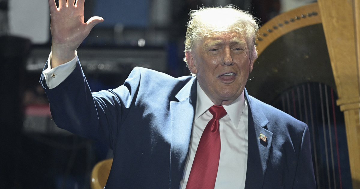 Ông Trump: Kinh tế Mỹ đang 'bùng nổ', đã thu hút thêm 19.000 tỉ USD đầu tư nước ngoài