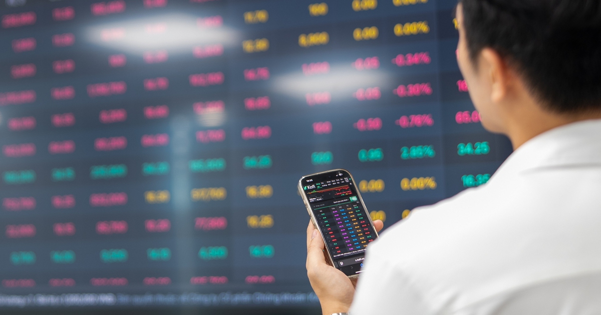 Gần 60% cổ phiếu bank trở lại tích cực, tỉ phú Phạm Nhật Vượng mua trúng mã mạnh nhất