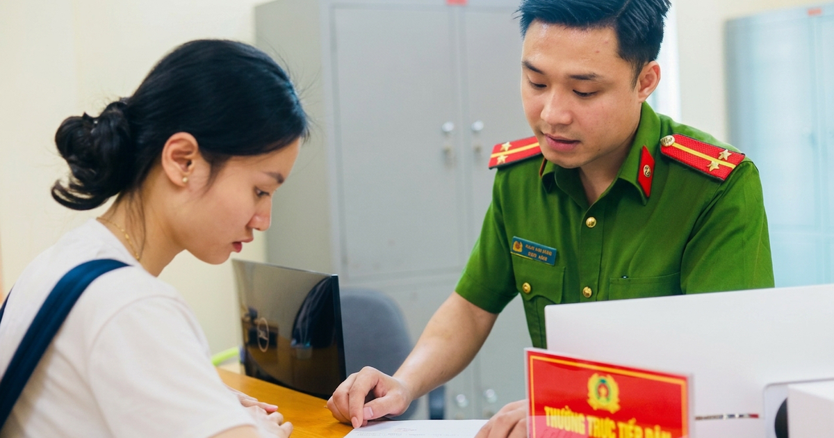 Vì sao Bộ Công an đưa nhiều thủ tục hành chính về công an cấp xã?