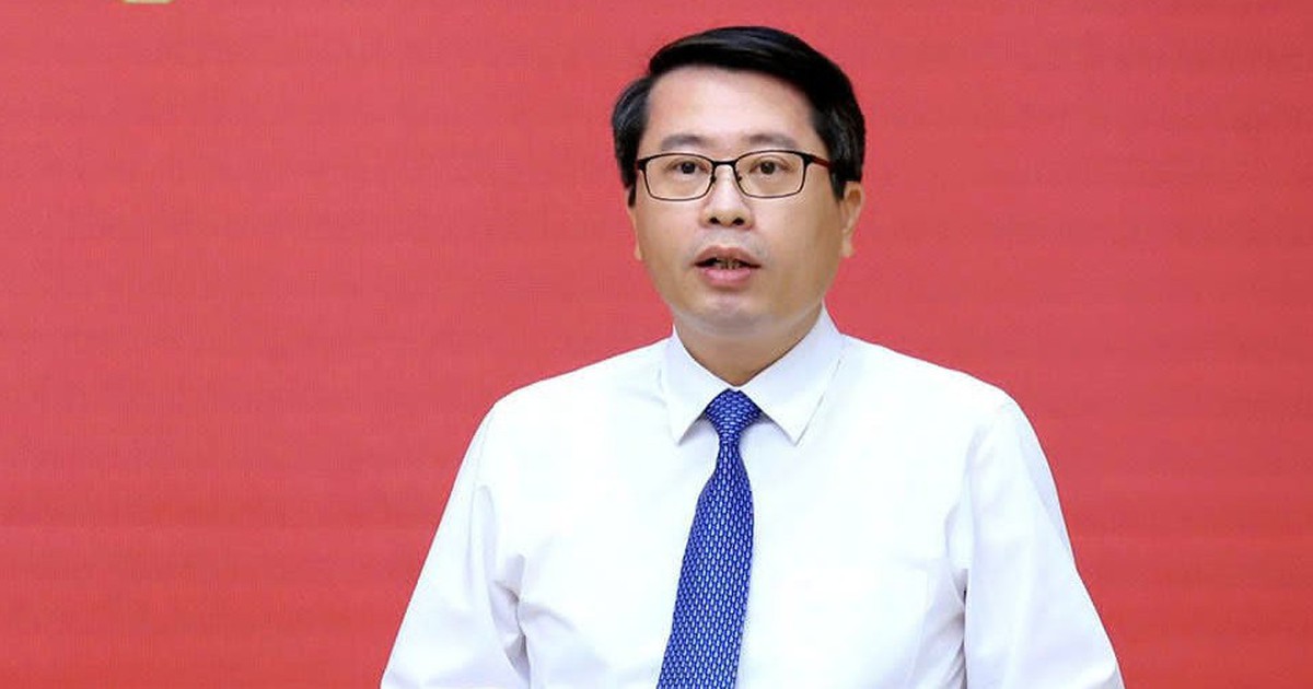 Thủ tướng bổ nhiệm ông Trần Anh Tiến làm Phó chủ nhiệm Văn phòng Chính phủ